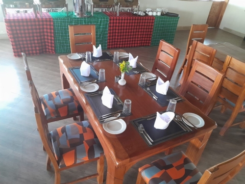 Dining-set-up