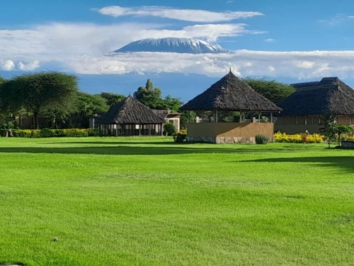 Mount-Kilimanjaro-from-Penety-Resort