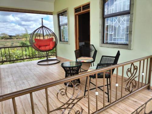 Outdoor-view-from-the-Lodge